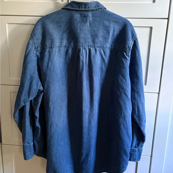 GAP Indigo denim Button-Up Shirt, Size S - Picture 3 of 4